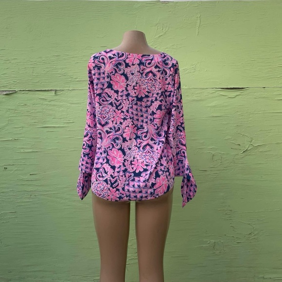 Lilly Pulitzer Pink and Blue Graphic Tie Front Blouse - Picture 4 of 6